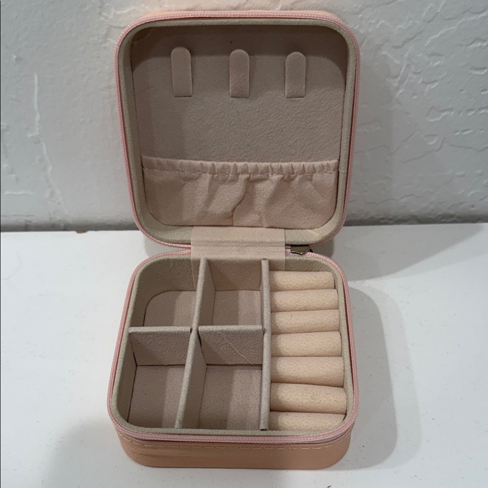 Elegant Jewelry Organizer Box - Pink